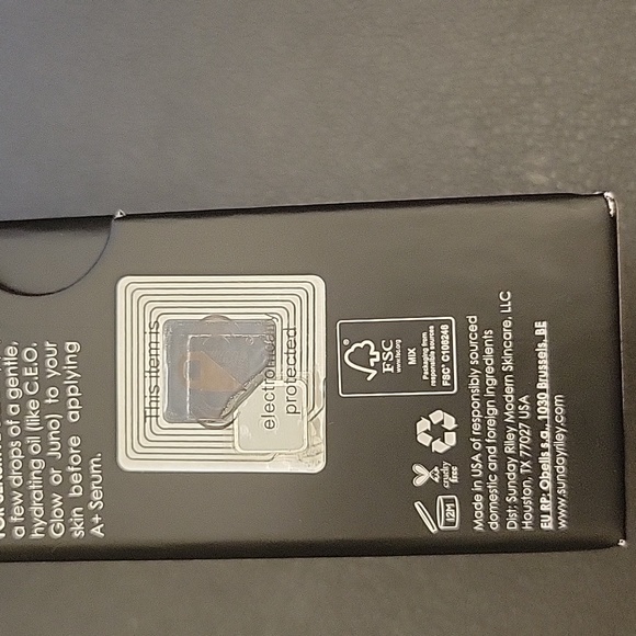 New Sunday Riley A+ Retinoid Serum 1 oz - Picture 6 of 9